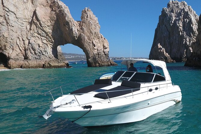Private 3hr Yacht Cruise in Cabo San Lucas all included - Meeting at the Marina: The Easiest Way to Start Without Stress
