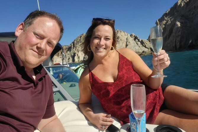 Private Airport Transportation in Cabo San Lucas - Landing at SJD: Umbrella #10 (or #3 and #4) and Fast Meeting Up