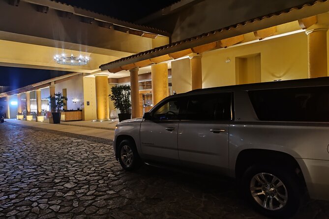 Private Airport Trip to Cabo San Lucas Hotels RT - Booking timing and what your confirmation email should do
