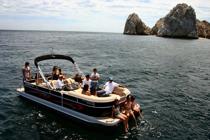 Private Customized Tritoon Boat rental, Snorkeling, Sunset. - Drinks and comfort on the water