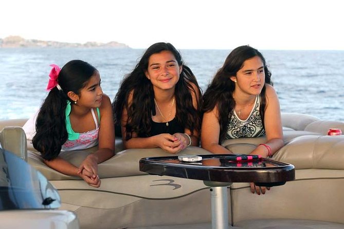 Private Customized Tritoon Boat rental, Snorkeling, Sunset. - Pickup and meeting: getting to the marina without stress