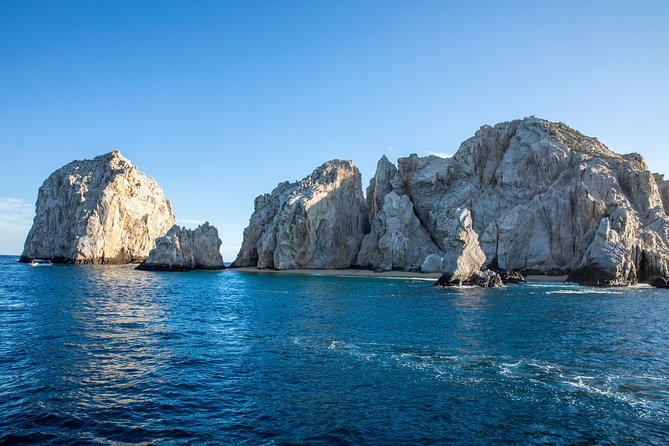 Private Day Trip to San José & Cabo San Lucas - Price and value: $760 per group can be a smart deal