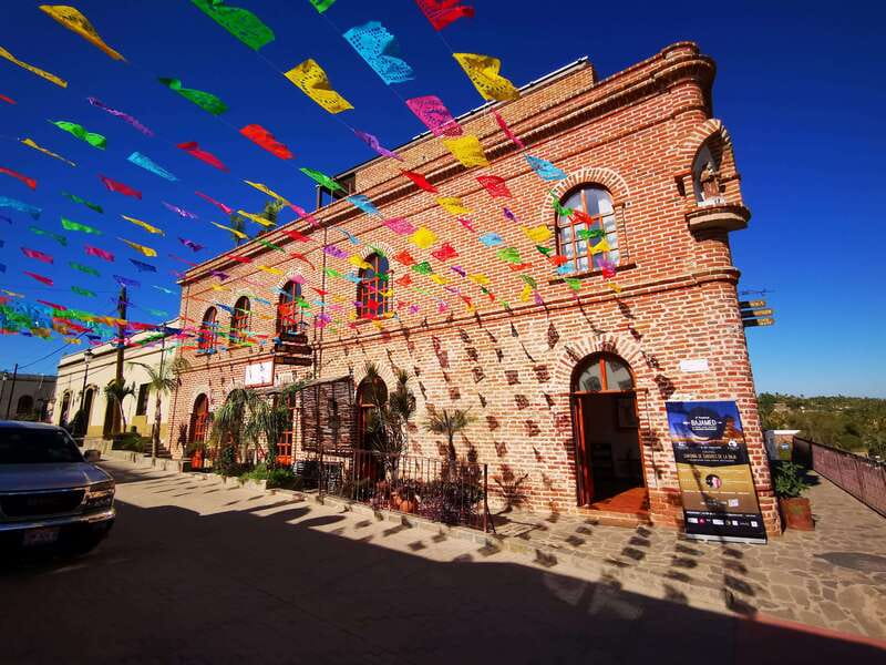 Private experience from Cabo San Lucas to La Paz: (Balandra beach) - A comfortable private ride with real pickup options