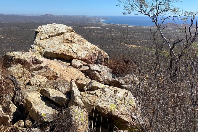 PRIVATE Fun Hiking Tour with Awesome Views - Included vs not included: pack smarter