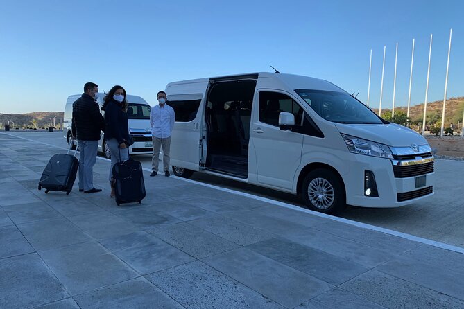 Private Roundtrip Transfer from Los Cabos Airport - Picking the Right Zone: San Jose del Cabo vs Cabo San Lucas
