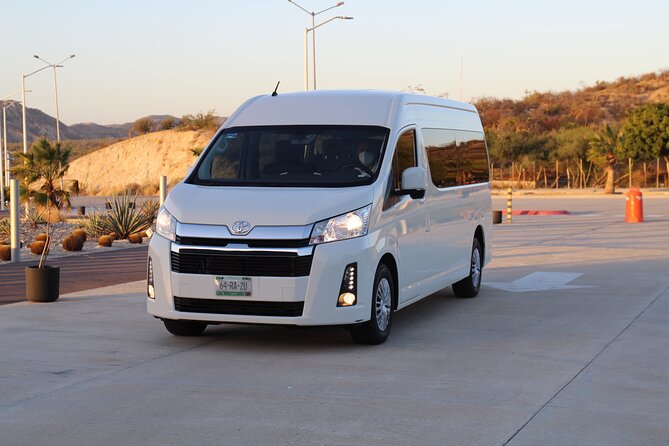 Private San Jose del Cabo Roundtrip Airport Transfer - Comfort details that make a real difference in Los Cabos