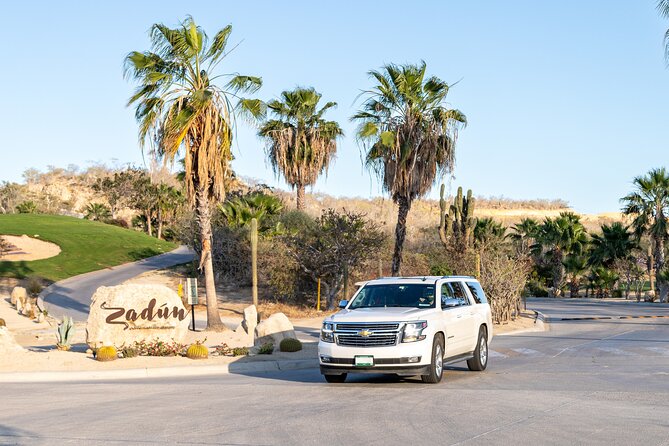 Private SUV Round-Trip from Airport to Hotels in Puerto Los Cabos - Meeting at Umbrella #5: How Pickup Really Works