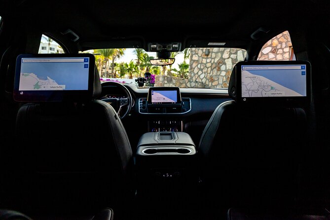Private SUV Round-Trip from Airport to Hotels in the Corridor - Car Seats, Boosters, and the Family Math