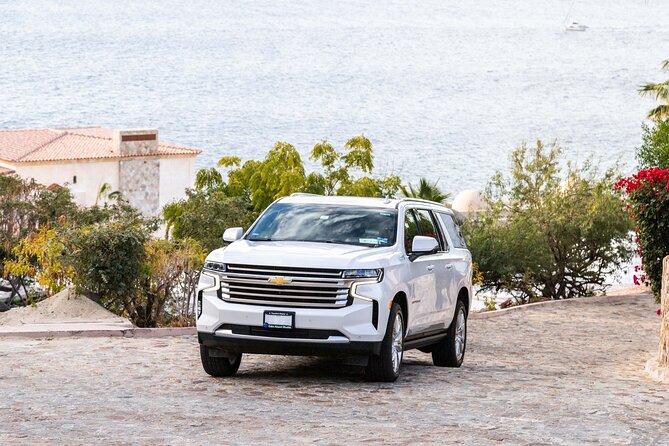 Private SUV RoundTrip from Airport to Hotels in San Jose del Cabo - Price and value: $127 per group up to 5