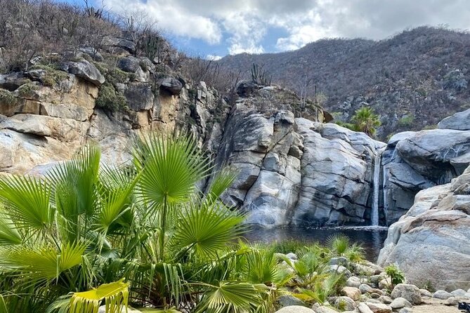 Private Tour to Hot Springs and Waterfall in Santiago - Key highlights at a glance