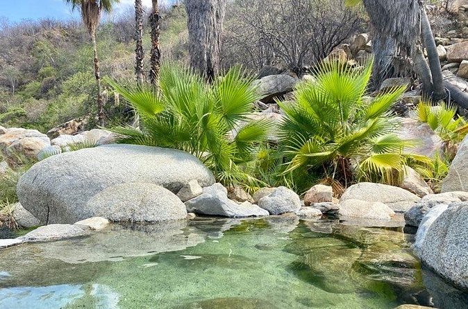 Private Tour to Hot Springs and Waterfall in Santiago - Canyon de la Zorra hike to Sol De Mayo: the 5-meter waterfall payoff