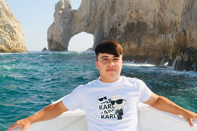 Private Tour to the Arch of Cabo San Lucas by Glass Bottom Boat - Meeting at D Dock: What “Private” Feels Like in Practice