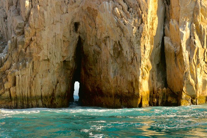 Private Tour to the Arch of Cabo San Lucas by Glass Bottom Boat - Timing, Weather, and Comfort: Small Choices That Make It Better