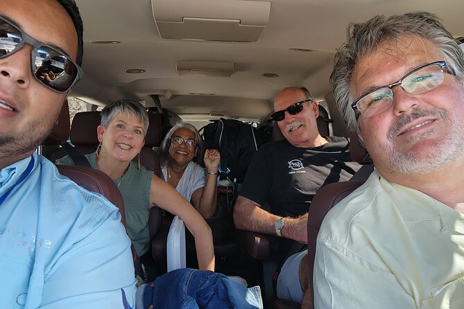 Private Transportation from Los Cabos Airport to ROUND TRIP Hotels - Scheduling that actually works for arrivals and departures