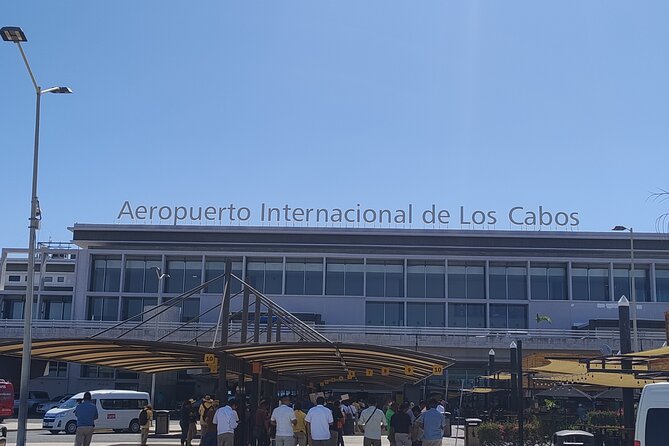 Private Trip From Airport to Tourist Corridor Round Trip - Price and Value: $215.44 Per Group (Up to 6)