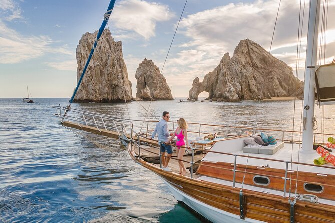 Romantic Sailboat Sunset: Live Music, Premium Bar & Dinner -Cabos - Key things to know before you set sail