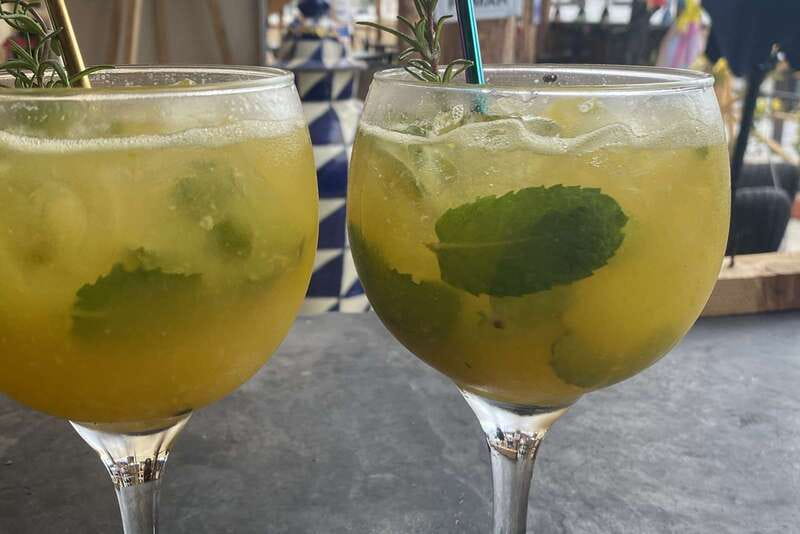 San José town : Cooking class,mexican Empanadas y antojitos - The veggie garden part that makes the cooking feel real