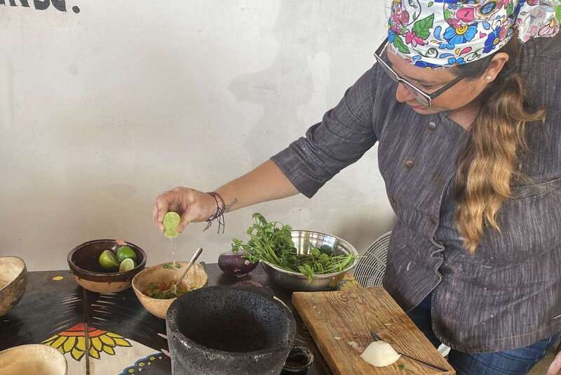 San José town : Cooking class,mexican Empanadas y antojitos - What you learn to cook: guacamole, roasted sauce, ceviche, and more