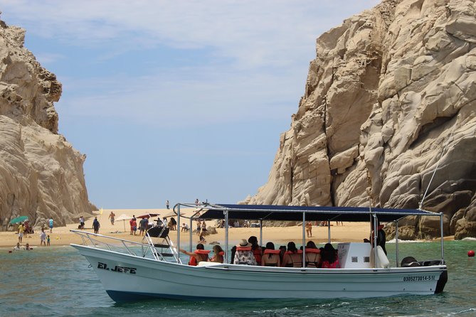 Shared ride to the arch of Cabo San Lucas - Price and value: why $19.20 can be a smart buy