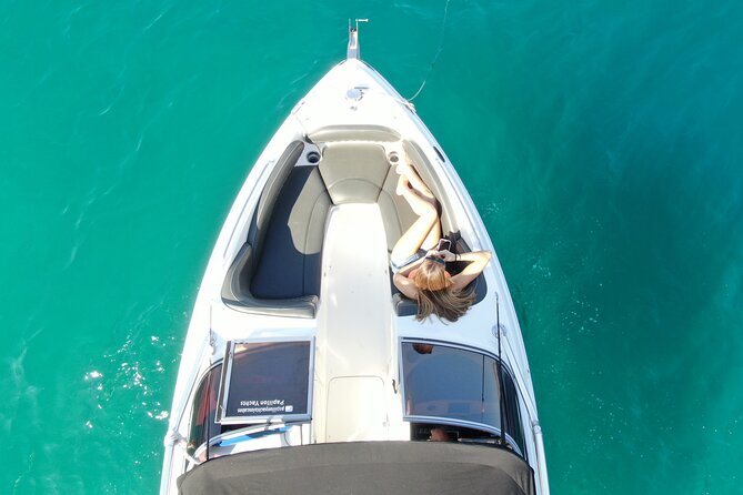 Small boat rental in cabo - Yamaha 28ft. - Cabo on a Yamaha 28-Foot Private Boat: why the setup feels worth it