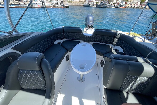 Small boat rental in cabo - Yamaha 28ft. - Value math: when $350 per group feels like a smart move
