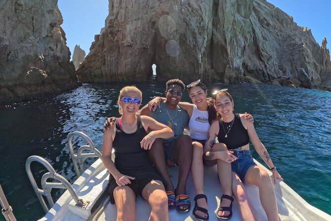 Snorkel and arch tour in los cabos - El Arco and the sea-lion coastline: the best photos happen early