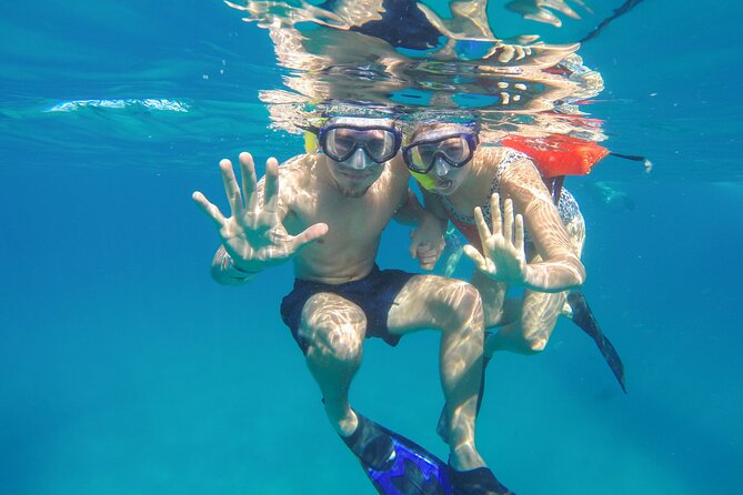 Snorkel in Luxury Sailing Boat + Food and Premium drink! - Playa de los Amantes: Your Beach Hour With Included Water Time