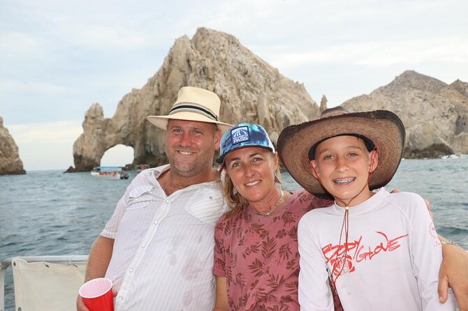 Snorkel Tour in private Trimarán in Los Cabos - What’s Included on Board: Lunch, Soda, and Alcohol