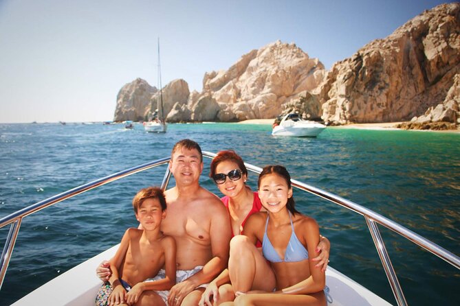 Snorkeling and whale watching Tour in Cabo - Pelican Rock Fish Feeding: 100+ Species in One Short Stop