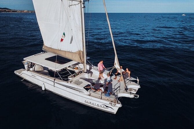Sunset Luxury Tour in Cabo San Lucas - Stop 3: Pacific Coast Sailing, Divorce Beach, and the Other Side of the Arch