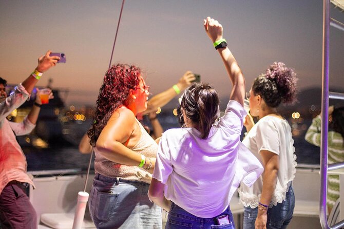 Sunset Party Cruise in Los Cabos - Who This Cruise Is Best For
