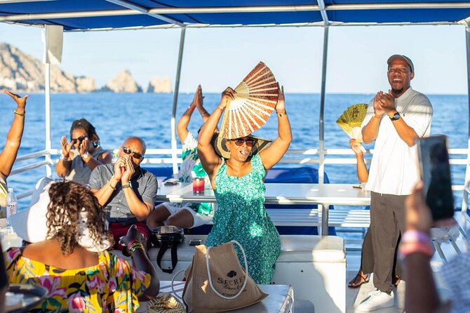 Sunset Sail Tour with Local Food - The Sunset Moment: Pacific Ocean Timing and Wind-Dependent Dinner
