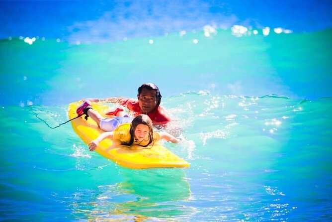 Surf Lessons in CABO with Mexico Surf Champ! - Coaching Style: Patience, Small Adjustments, and Real Confidence
