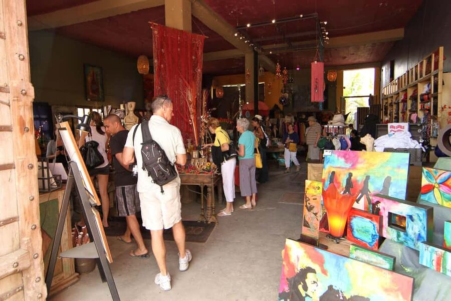 Todos Santos Encounter Tour - Jesuit Mission and the old colonial core you’ll actually recognize