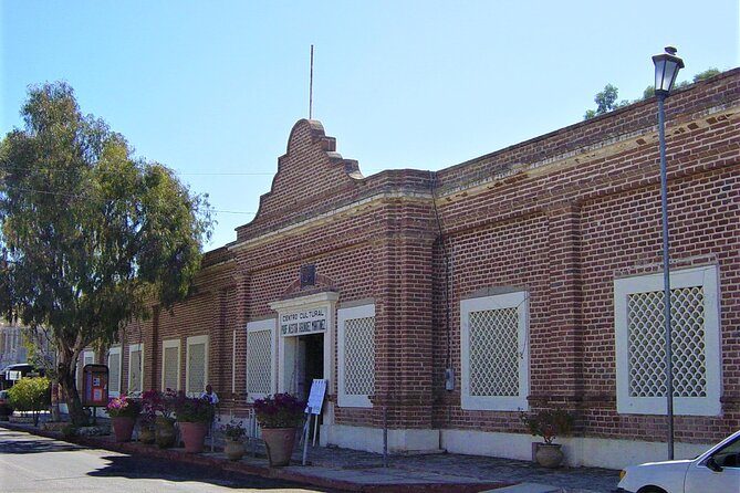 Todos Santos Private 6 hrs 1-08 paxs - Who this tour suits best (and who should think twice)