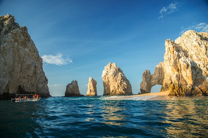 Tour to the Arch of Cabo San Lucas in a transparent glass boat - Downtown San José del Cabo Craft Time: What to Do With Your Break