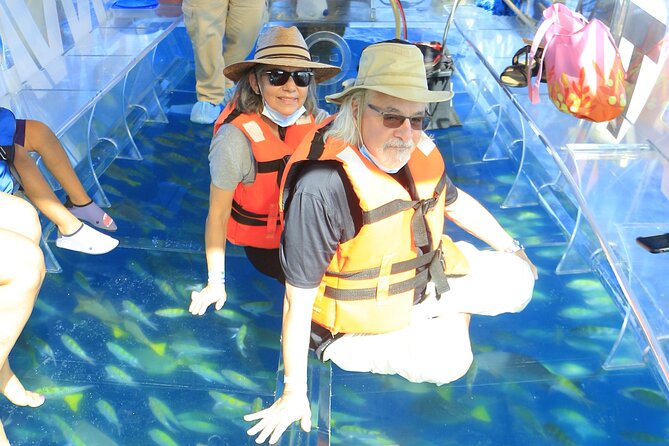 Tours in Cabo, Paseo al Arco and Fin de la Tierra in the only Clear Boat - Check-in and meeting point: get there early and stay organized