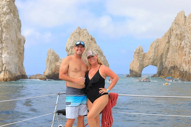 Whale Watching in Cabo: 2-Hour Small Group Tour to The Arch - Where to meet in Cabo: the practical details that save time