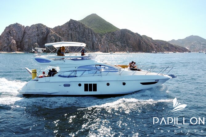 Yacht Azimut for rent in Cabo San Lucas - Food, Open Bar, and That Crew-Professional Feeling
