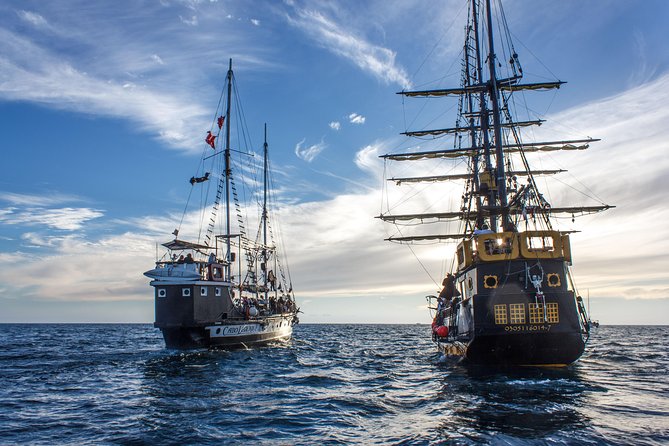 Yo Ho Pirate Sunset Dinner Cruise in Cabo San Lucas - Stop 1 by El Arco: the picture window you can plan for