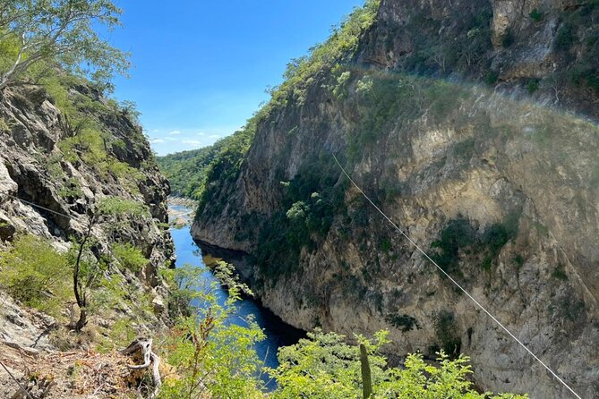 Zipline Adventure from Caduaño - What the Caduaño desert oasis feels like before you fly